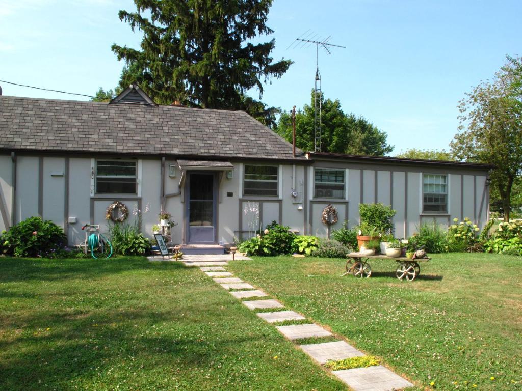 Omstead'S On Erie B&B Wheatley Kültér fotó